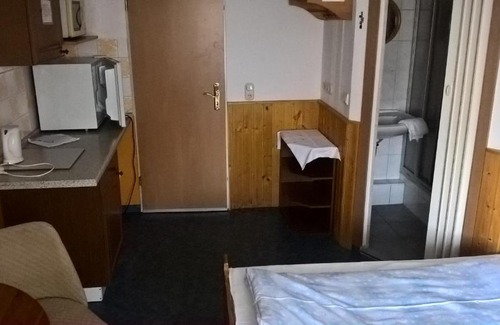 Hanichen House | Fred's Zimmer & Ferienwohnungen
