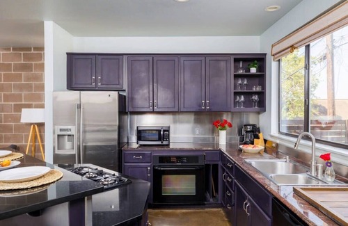 Greater South River City House | Free Parking, 2 Br - Designer's Dream - Portoro