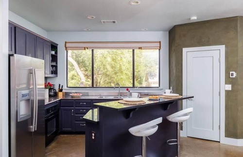 Greater South River City House | Free Parking, 2 Br - Designer's Dream - Portoro