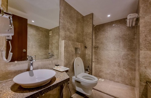 Boisar Hotel | Freesia by Express Inn