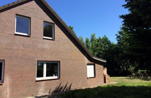 Neuharlingersiel House | Freistehendes Ferienhaus in Einer Ruhigen Sackgassenlage