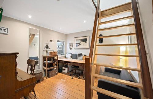 Fremantle Apartment | Fremantle Character Cottage
