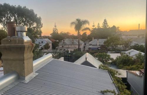 Fremantle Apartment | Fremantle Character Cottage