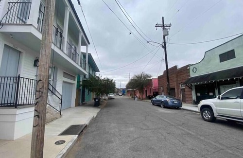 South 7th Ward Apartment | French Quarter and Marigny Triangle A