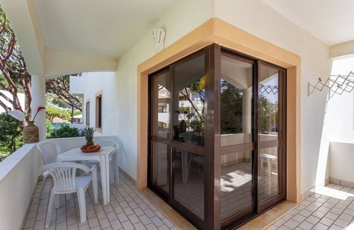 Aldeia das Acoteias Apartment | Fresh Sunny Flat w/Pool and Terrace by Host Wise