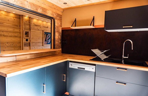Xonrupt-Longemer Apartment | Freshly renovated "Le Cerf" gîte in XONRUPT LONGEMER with outdoor SPA