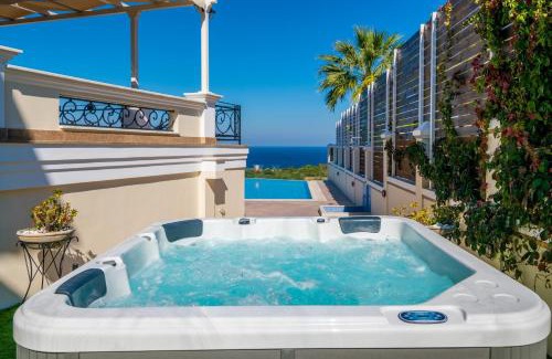 Akrotiri Villa | Frido Luxury Villa with Jacuzzi