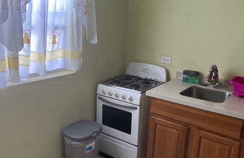 Saint John Parish Apartment | Friendly and Family Oriented Space Close to the Airport.