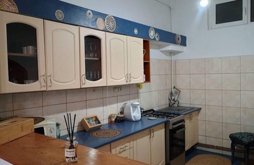 Centrul Nou Apartment | Friendship Nook- a place where friendships are celebrated and memories are made!
