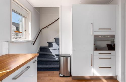 Grou House | Fries Vakantiehuis, grote tuin, nabij het Pikmeer