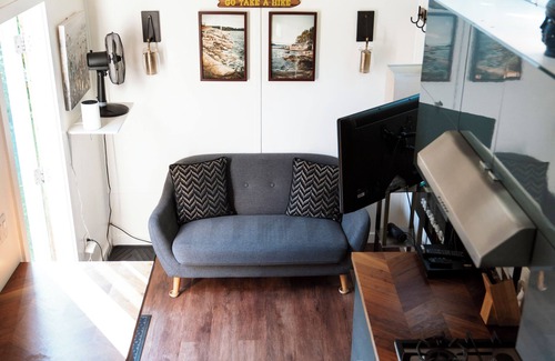 Stillwater House | Frolander Bay Resort - Tiny Home
