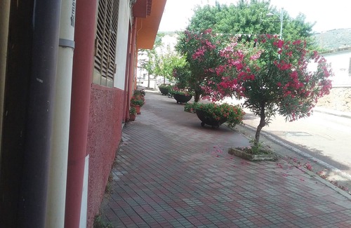 Loceri Bed & Breakfast | From 0 to 100 Intended as an age group and services.