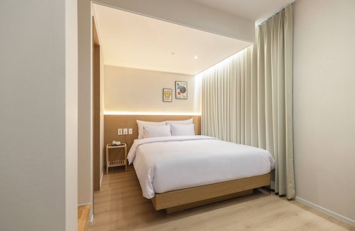 Hwagok-dong Hotel | From H US Hotel with Aank Seoul Gangseo Hwagok