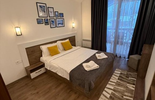 Pamporovo Apartment | From Sunrise to Sunset at Oak Residence Smolyan