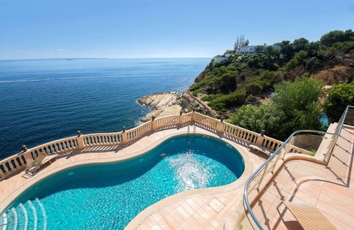Sol de Mallorca Ski Chalet | Front line villa