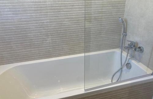 Tower Road Apartment | Front Sea View 3 bdr Huge Apartment Sliema parking - S-5