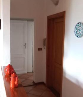 Limestre Apartment | Fudy'S Home