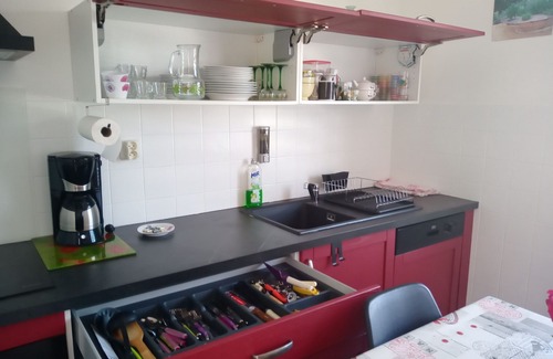 Blois House | Fully equipped family home with a large garden and free fiber WIFI