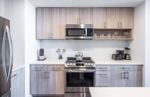 Crystal City Apartment | Fully Furnished Apartment with Balcony | Arlington Virginia | by GLS