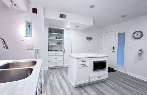 Cocoa Beach Condo | Fully Remodeled 2-Bedroom Condo with Open Layout and Luxury Master Suite