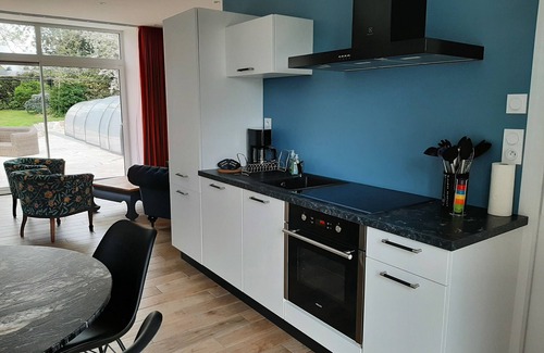 Montebourg Cottage | Fully renovated cottage with swimming pool in the heart of Cotentin