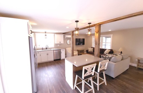 Watkins Glen House | Fully Renovated rural cottage in the perfect spot!