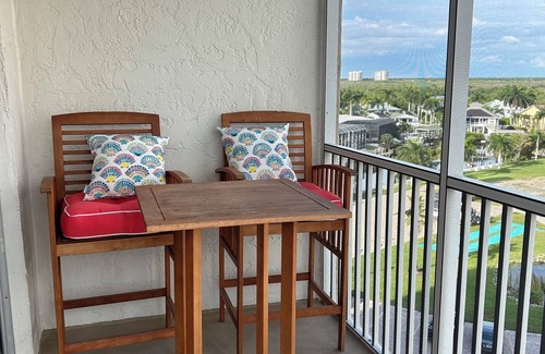 Bonita Springs Apartment | Fully Updated Unit Steps to the Gulf with Breathtaking Views
