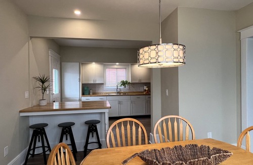 Oneonta House | Fun family cottage 8 minutes from All Star Village