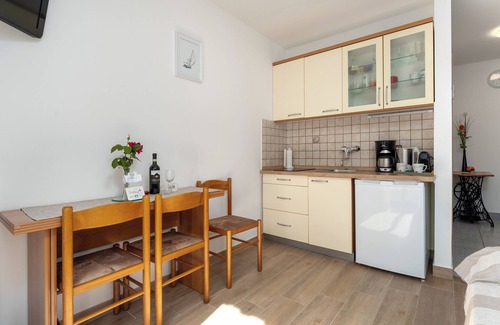 Funtana Apartment | Funtana Apartments Budinjaš APP 3 FREE BIKES