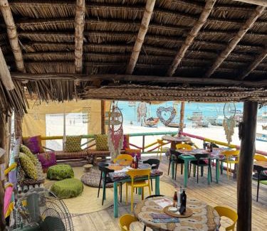 Kendwa Bed & Breakfast | FURAHA BEACH ROOMS