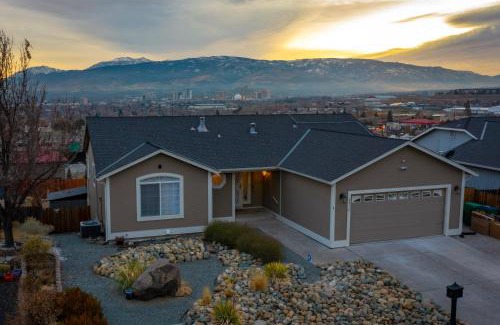 Northeast Reno Apartment | Furnished Home Away From Home
