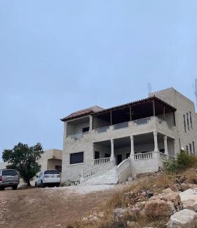 Ajloun House | Furnished house بيت مفروش ابو فارس