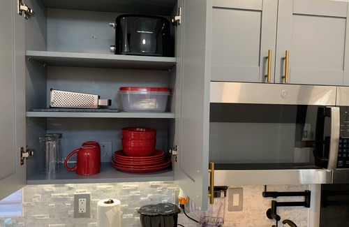 Dallas Cabin | Furnished Suite/Cabin Near Downtown Dallas Ideal for Long Stays
