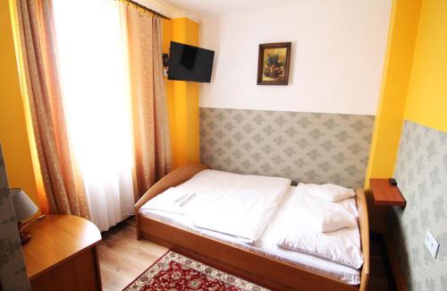 Ozarow Mazowiecki Hotel | FusGym Resort