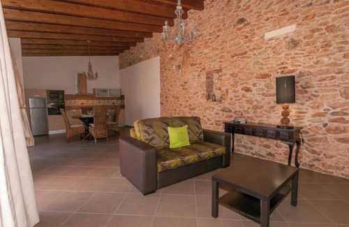 Tuineje Cottage | FV4301 Holiday cottage with private pool in Tuineje