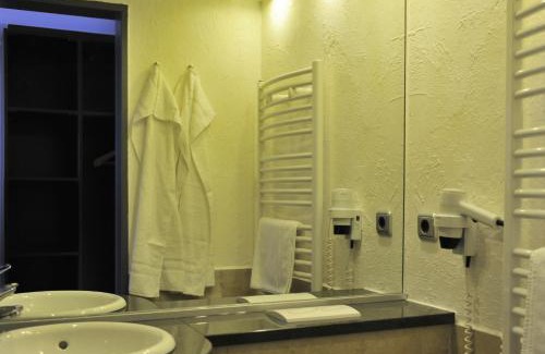 Hoexter Hotel | Gästehaus am Räuschenberg