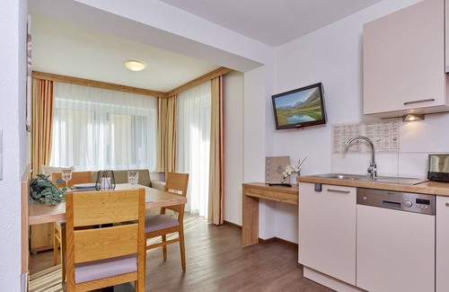 Soelden Apartment | Gästehaus Bergkristall