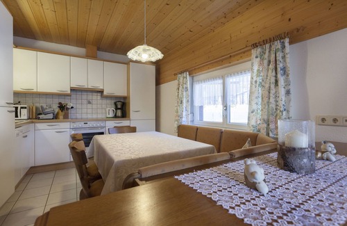 Tschagguns Apartment | Gästehaus Höck, holiday apartment "Zimba"