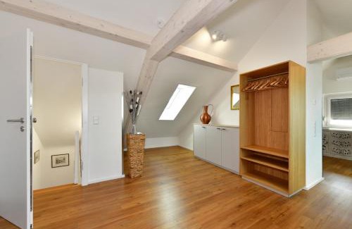Schopfheim House | Gästehaus in Schopfheim, 20 km zur Schweiz-Basel, direkte S-Bahnverbindung