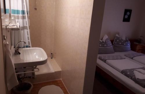 Maria Woerth House | Gästehaus Rosl