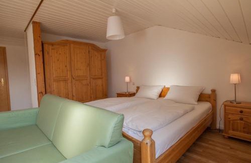 Uhldingen-Muehlhofen Apartment | Gästehaus Schechter