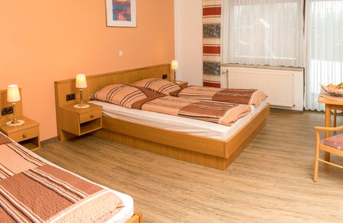 Haibuhl Hotel | Gästehaus Weber