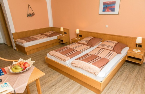 Haibuhl Hotel | Gästehaus Weber