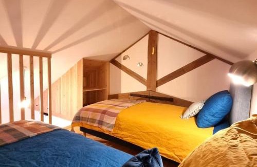 Le Cergne House | Gîte écologique de charme au Cergne, idéal famille et randonneurs - FR-1-496-351