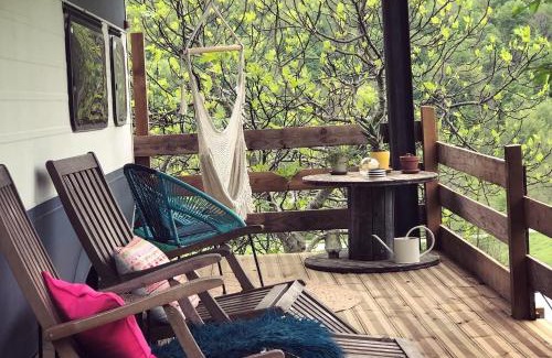 Roquefort-les-Cascades House | Gîte Aurinko : caravane avec bain nordique