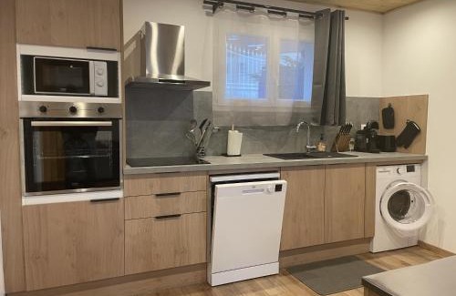 Saint-Leger-les-Melezes Apartment | Gîte Belle Vue 2
