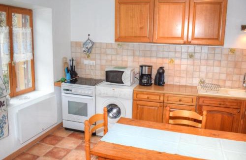 Chemille-sur-Indrois House | Gîte charme Touraine avec cheminée et animaux admis - FR-1-381-444