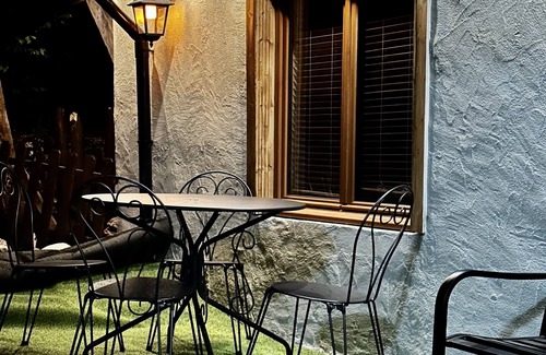 Monnet-la-Ville House | Gîte Cocooning à Proximité des Cascades, des Lacs, des Sites Naturels à Visiter