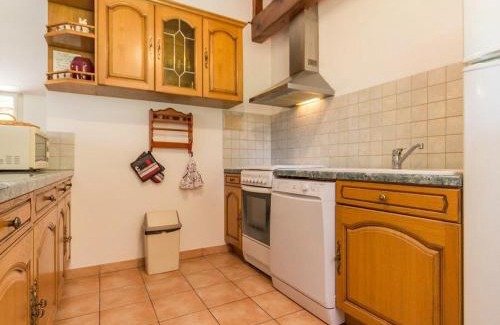Frossay House | Gîte de campagne avec jardin clos, 3 chambres, terrasse, basse-cour, et terrain de pétanque - FR-1-306-918