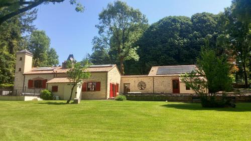 Rocheserviere House | Gîte de charme avec Spa & Piscine 12 pers à Rocheservière